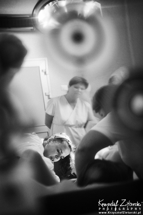 Zdjęcia z narodzin, fotografie z porodu, reportaż
