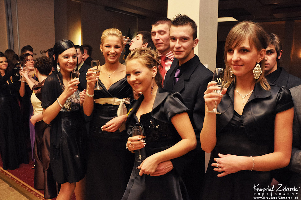 Zdjęcia ze studniówki Gdańsk, fotograf na studniówkę
