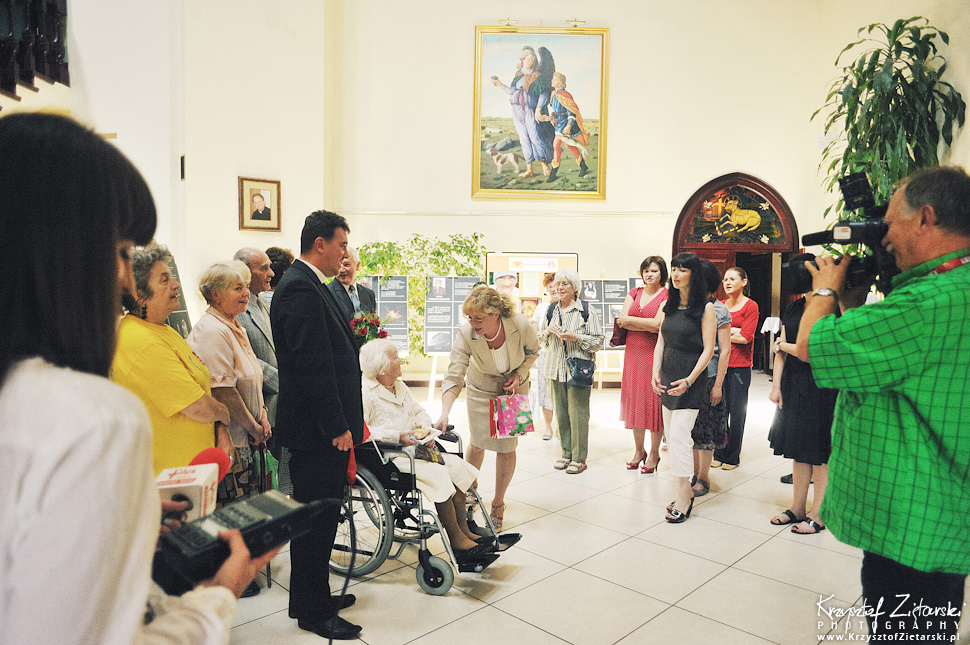 100.urodziny p.Jadwigi Stasiłowicz w Hospicjum im.ks.E.Dutkiewicza w Gdańsku
