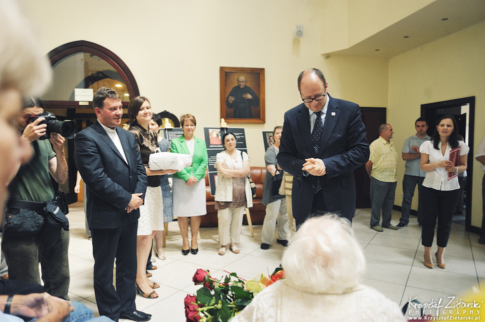 100.urodziny p.Jadwigi Stasiłowicz w Hospicjum im.ks.E.Dutkiewicza w Gdańsku