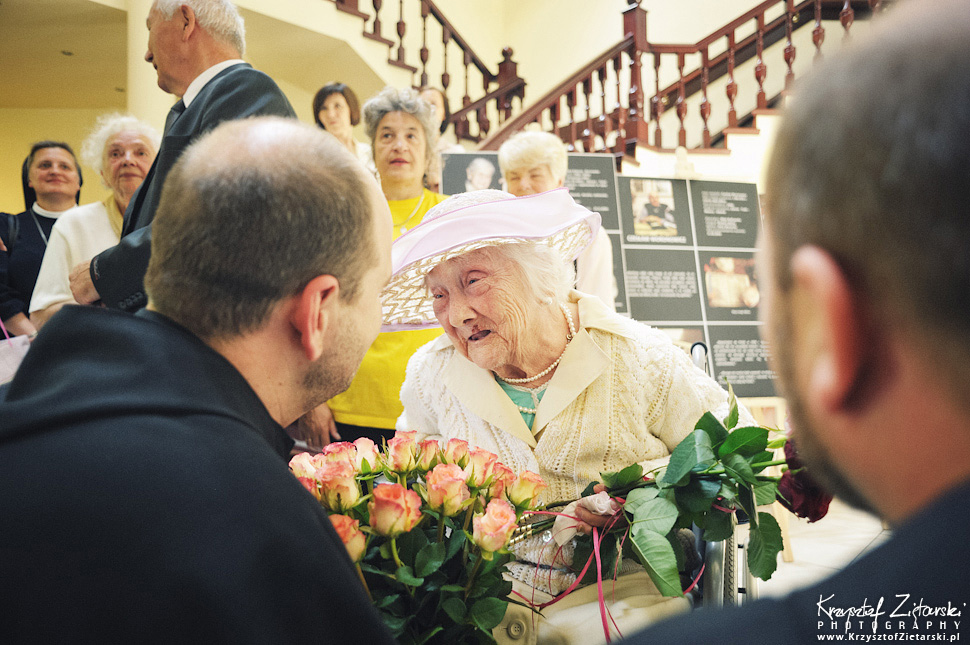100.urodziny p.Jadwigi Stasiłowicz w Hospicjum im.ks.E.Dutkiewicza w Gdańsku